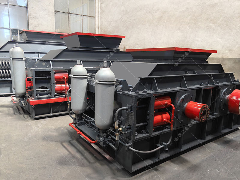 2PG1208大型液壓直聯(lián)對輥破碎機發(fā)往浙江