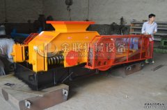 鵝卵石打成沙子用的什么機器？鵝卵石制砂機出沙率高嗎？